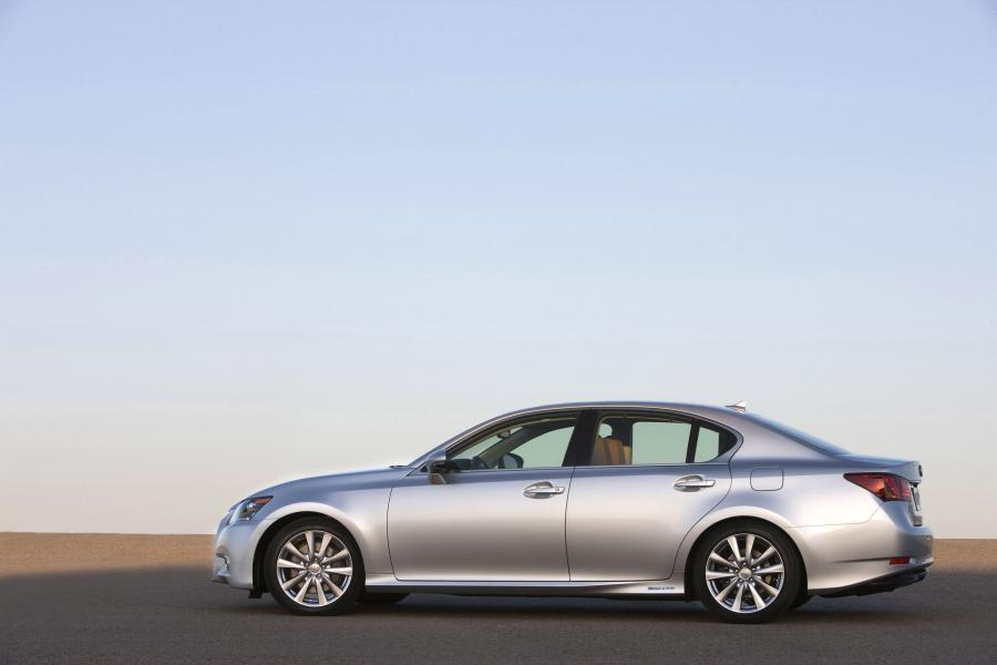  Lexus GS450h 2011 года  (фото 32 из 208)